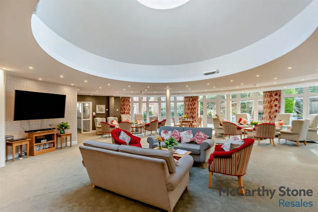 Victoria Road, Malvern, WR14, photo 15