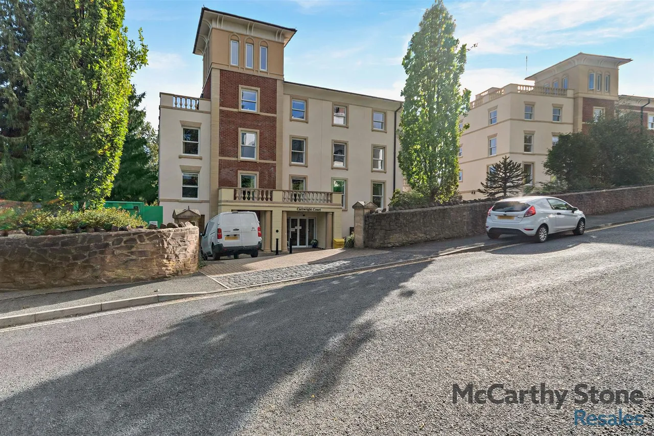Victoria Road, Malvern, WR14, photo 17