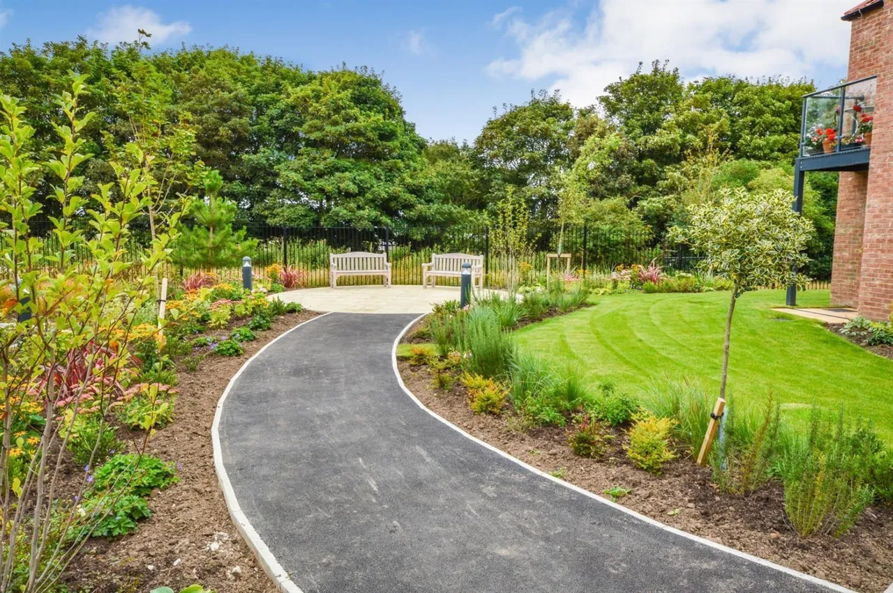 Chantry Gardens, Filey, YO14, photo 17