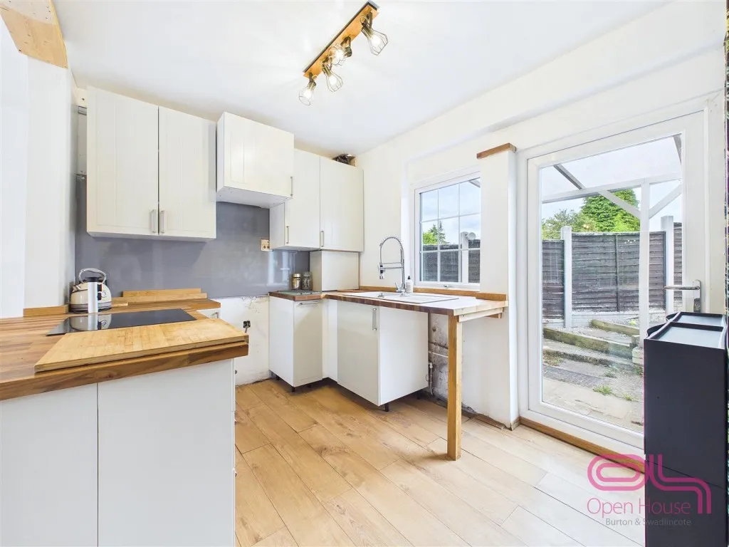 Bladon Street, Burton-On-Trent, DE15, photo 9