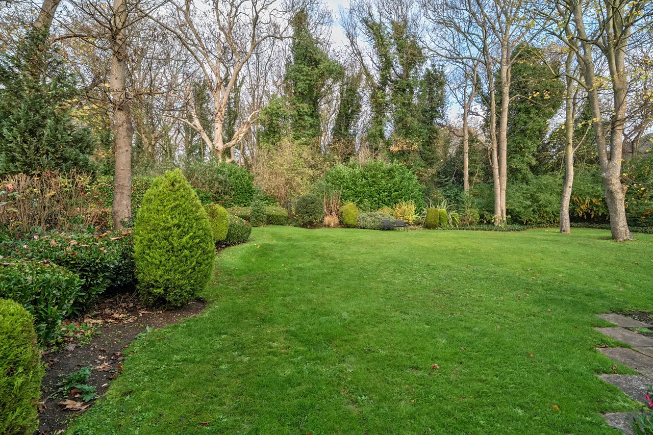Uxbridge Road, Pinner, HA5, photo 10
