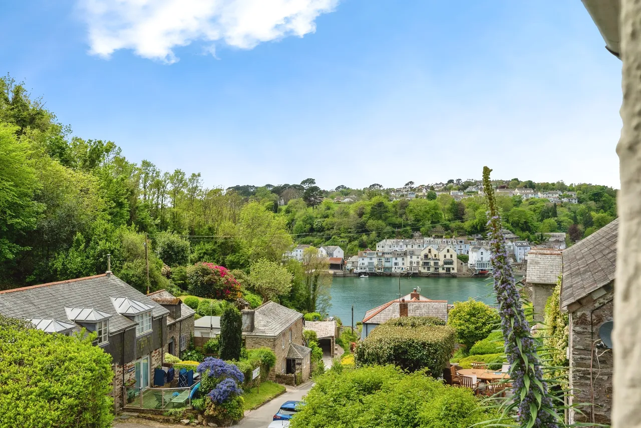 Main Street, Bodinnick - By - Fowey, photo 6