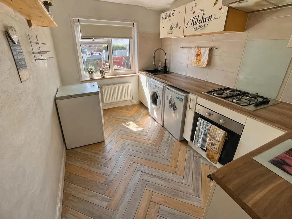 Warren Farm Road, Kingstanding, B44, photo 4