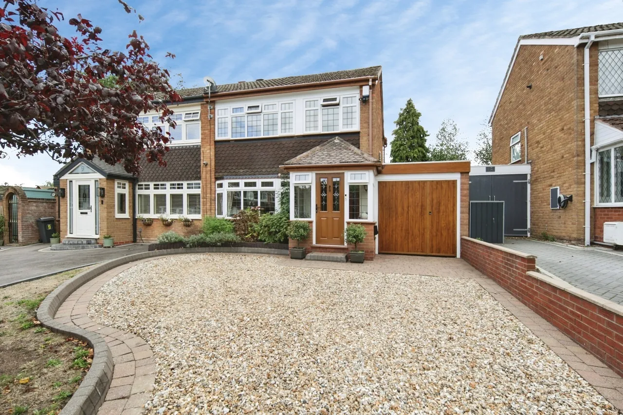 The Oaklands, Birmingham, B37, photo 20
