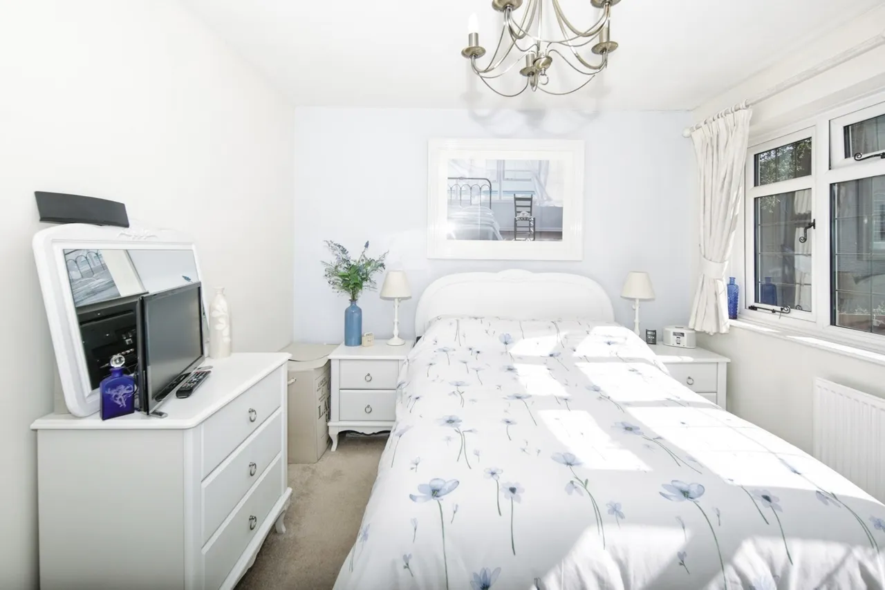 The Oaklands, Birmingham, B37, photo 16