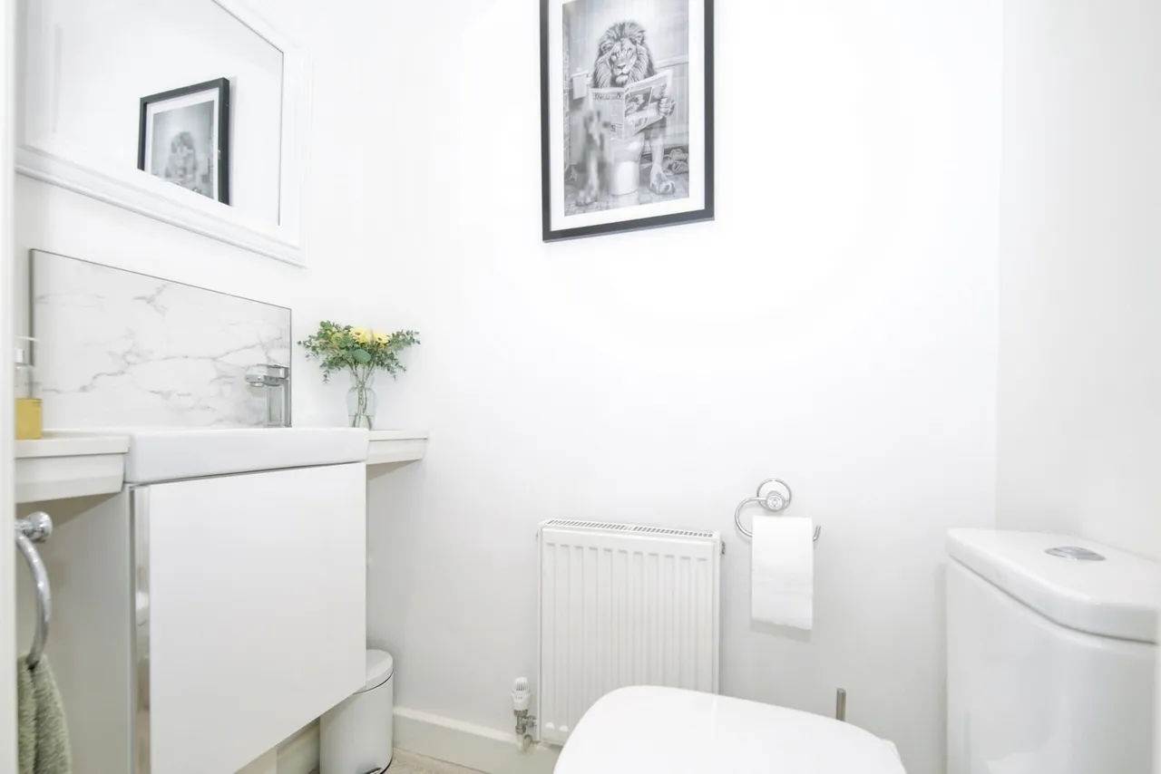 The Oaklands, Birmingham, B37, photo 12