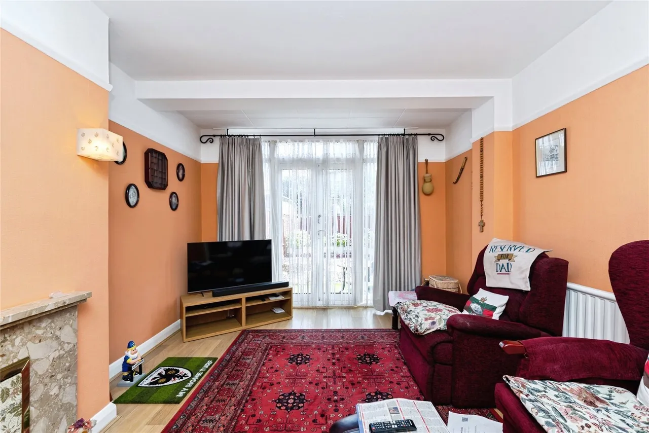 Barnfield Avenue, Kingston upon Thames, KT2, photo 4