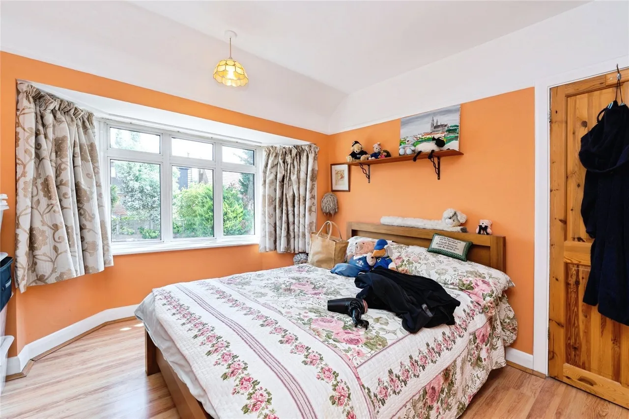 Barnfield Avenue, Kingston upon Thames, KT2, photo 11