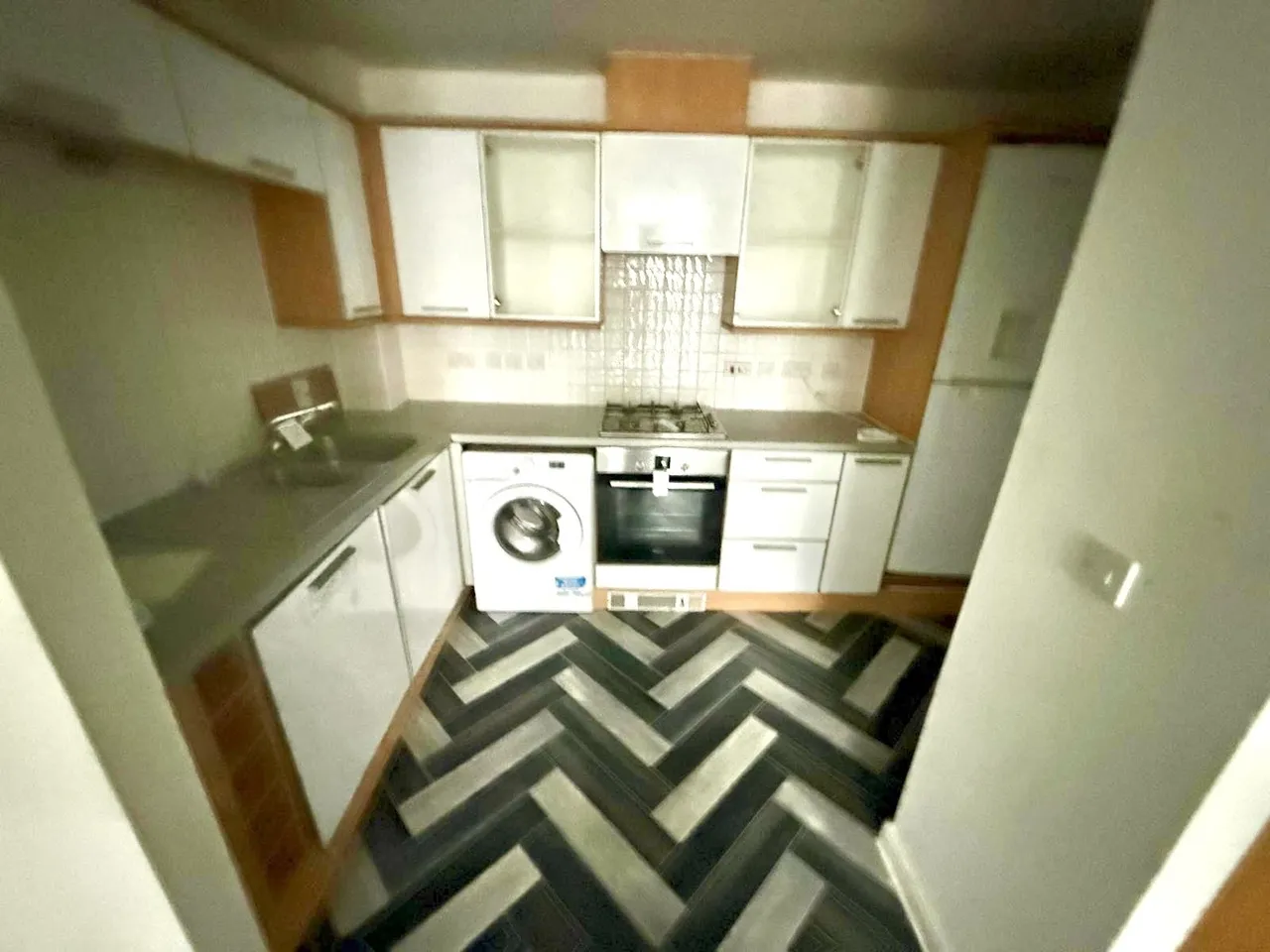 Coxhill Way, Aylesbury, HP21, photo 5