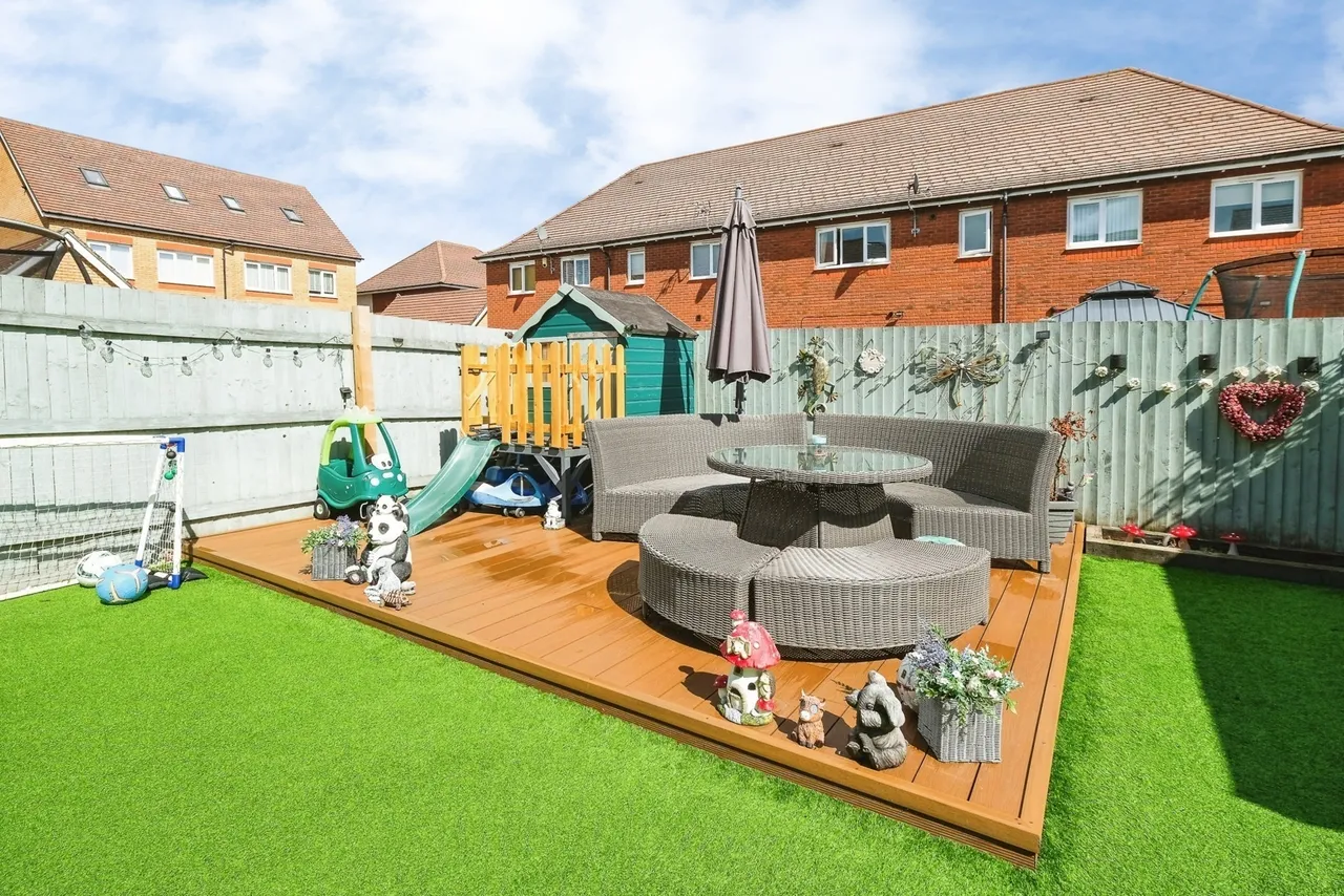 Tamar Valley Close, NEWPORT, Gwent, NP20, photo 21