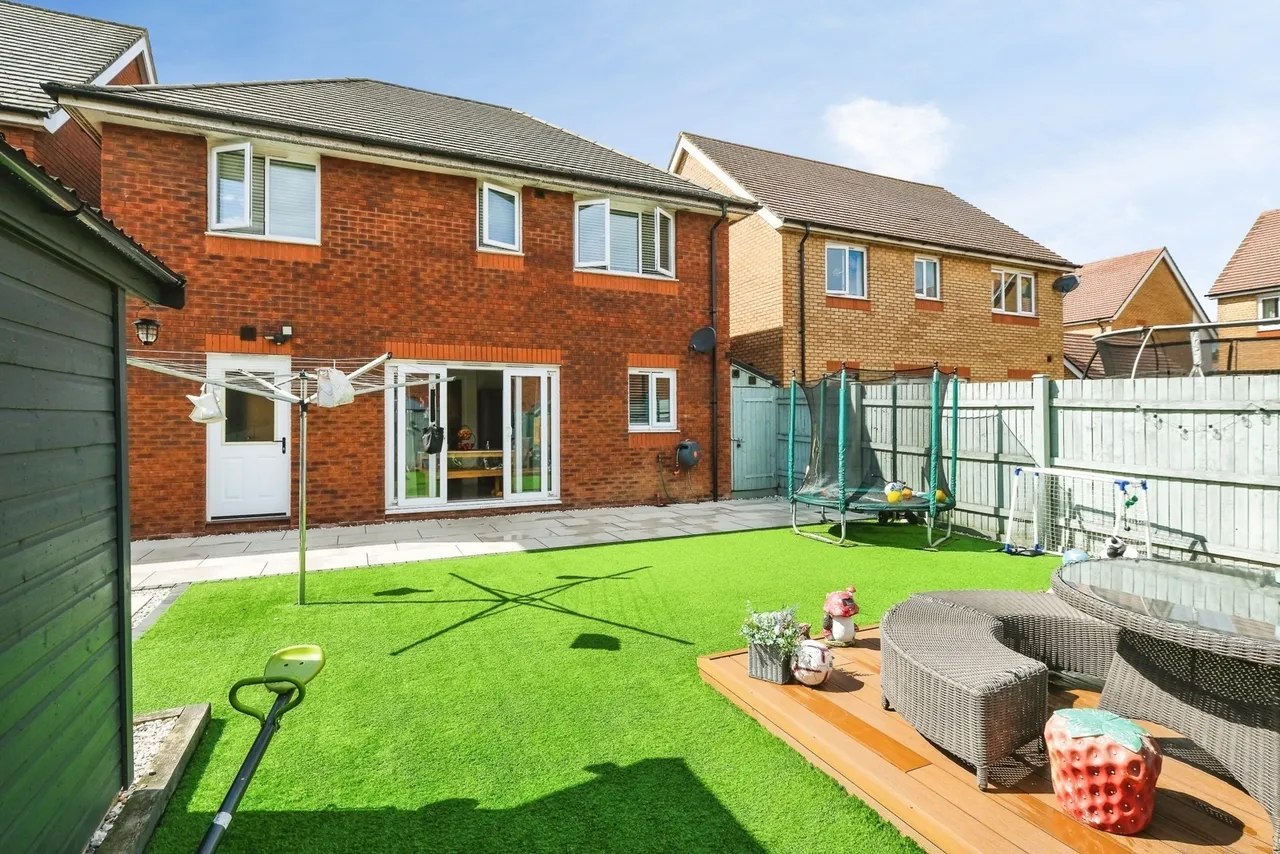 Tamar Valley Close, NEWPORT, Gwent, NP20, photo 20