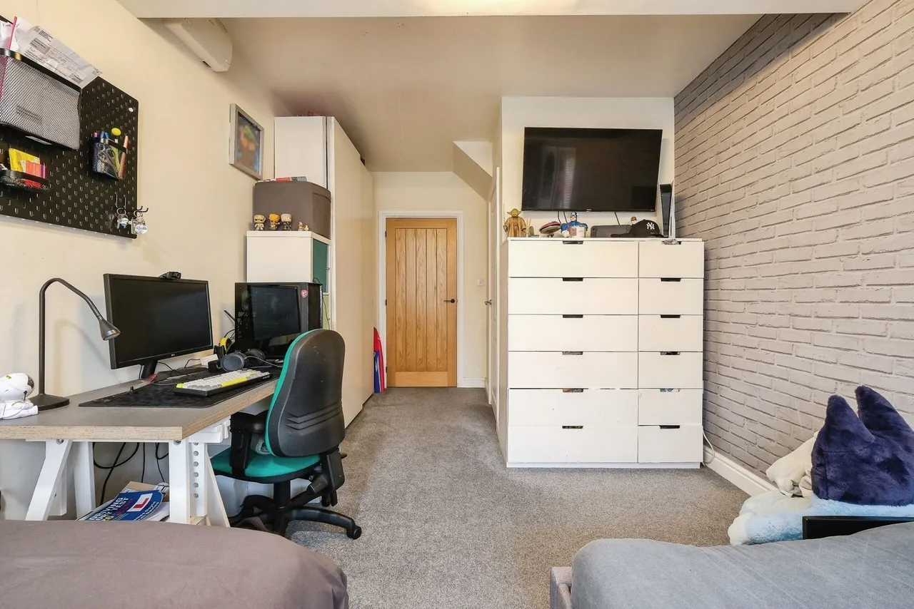 Tamar Valley Close, NEWPORT, Gwent, NP20, photo 10