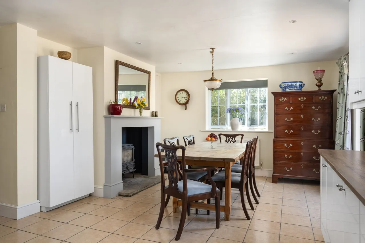 East Woodhay, photo 13