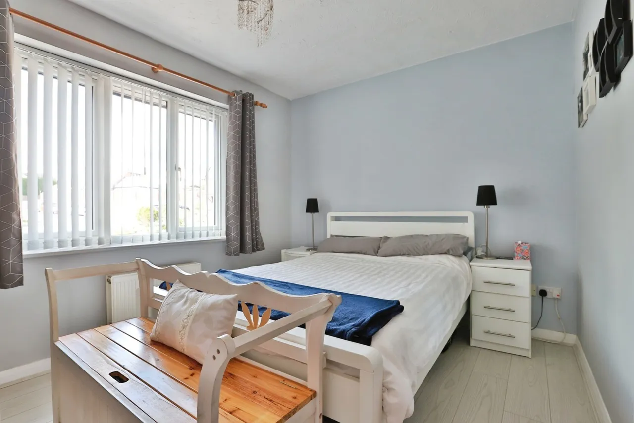 Royster Close, Canford Heath, BH17, photo 11