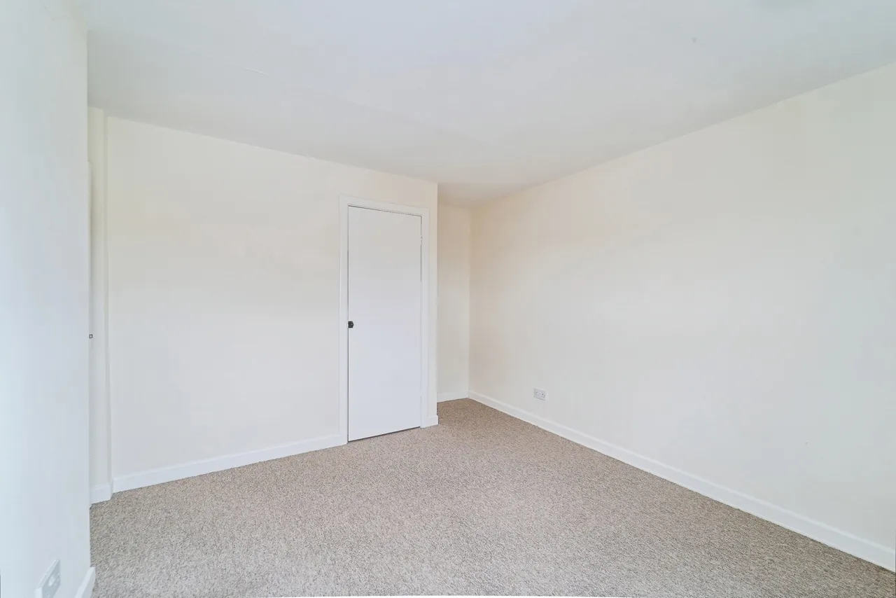 Delapoer Drive, Haverfordwest, SA61, photo 13