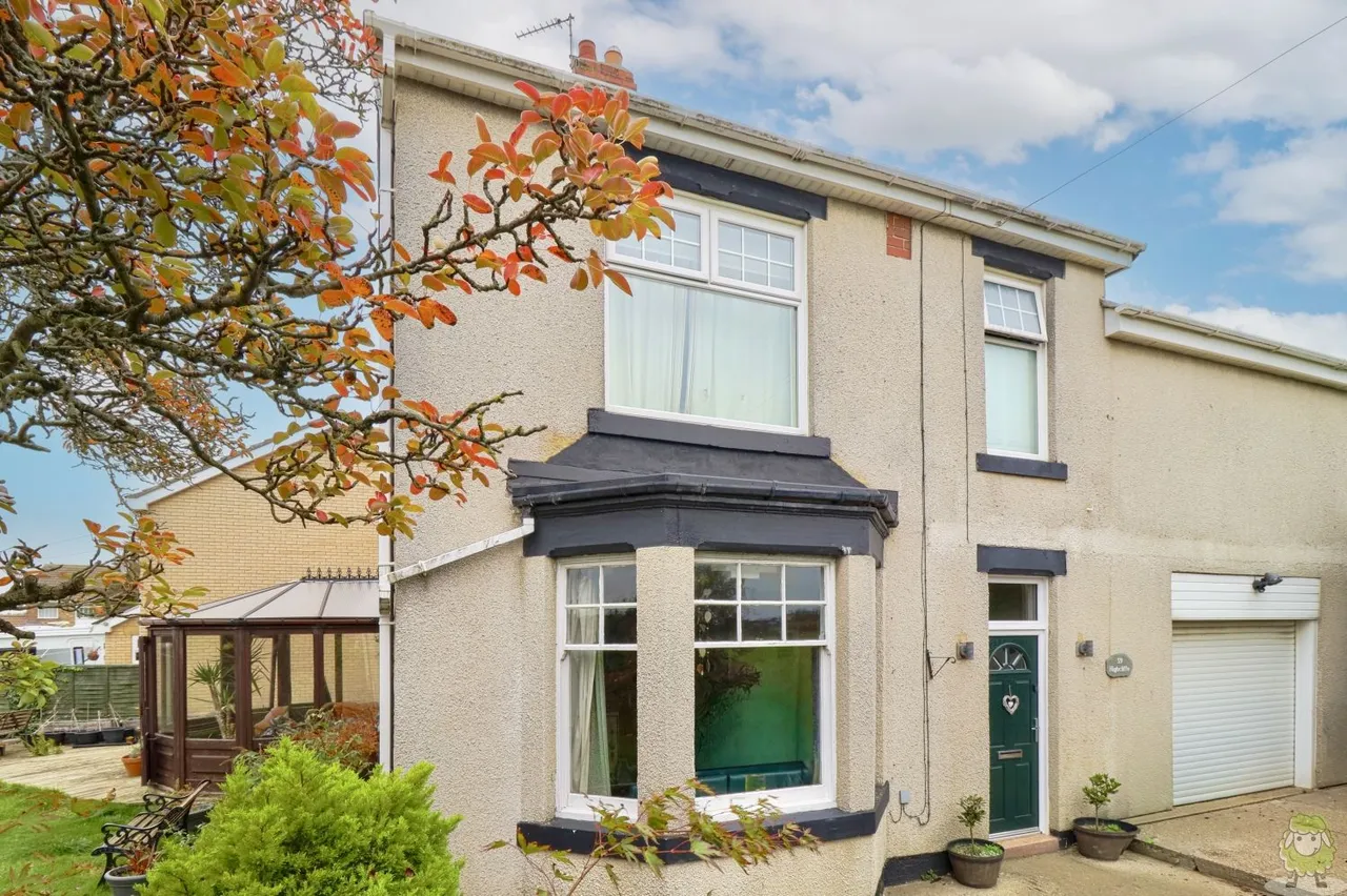 4 bed house for sale, Burdon Road, Cleadon, SR6