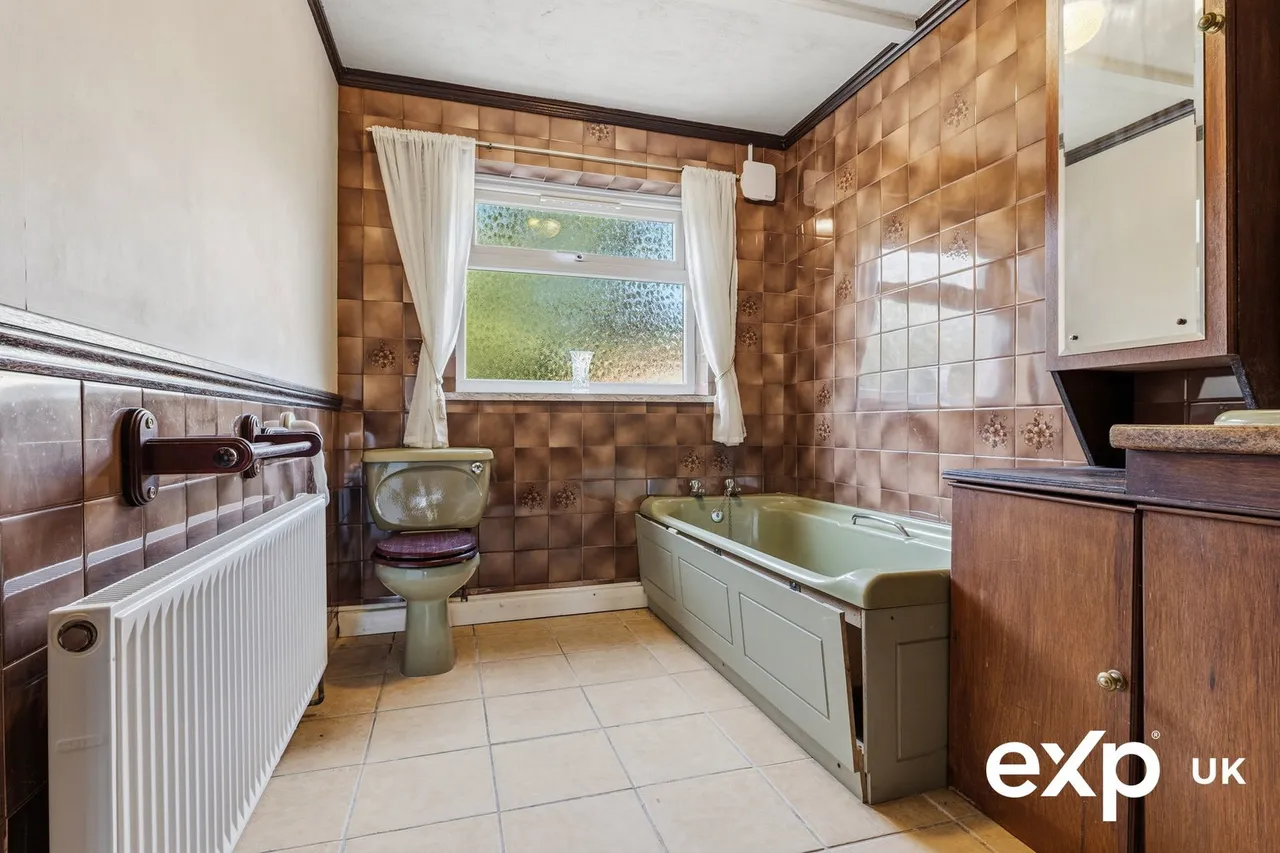 Longdale Lane, Ravenshead, photo 17
