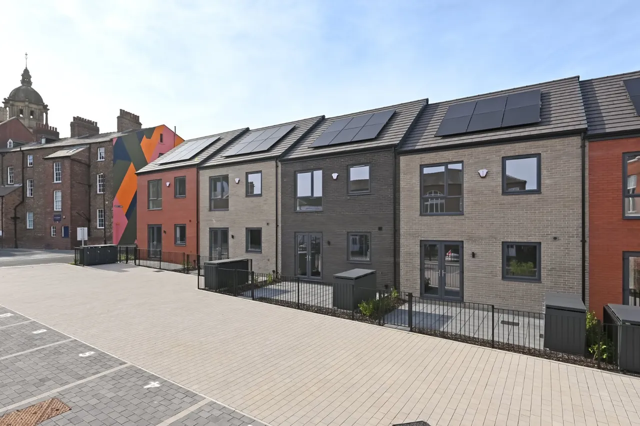 Gills Mews, Wakefield, WF1, photo 10