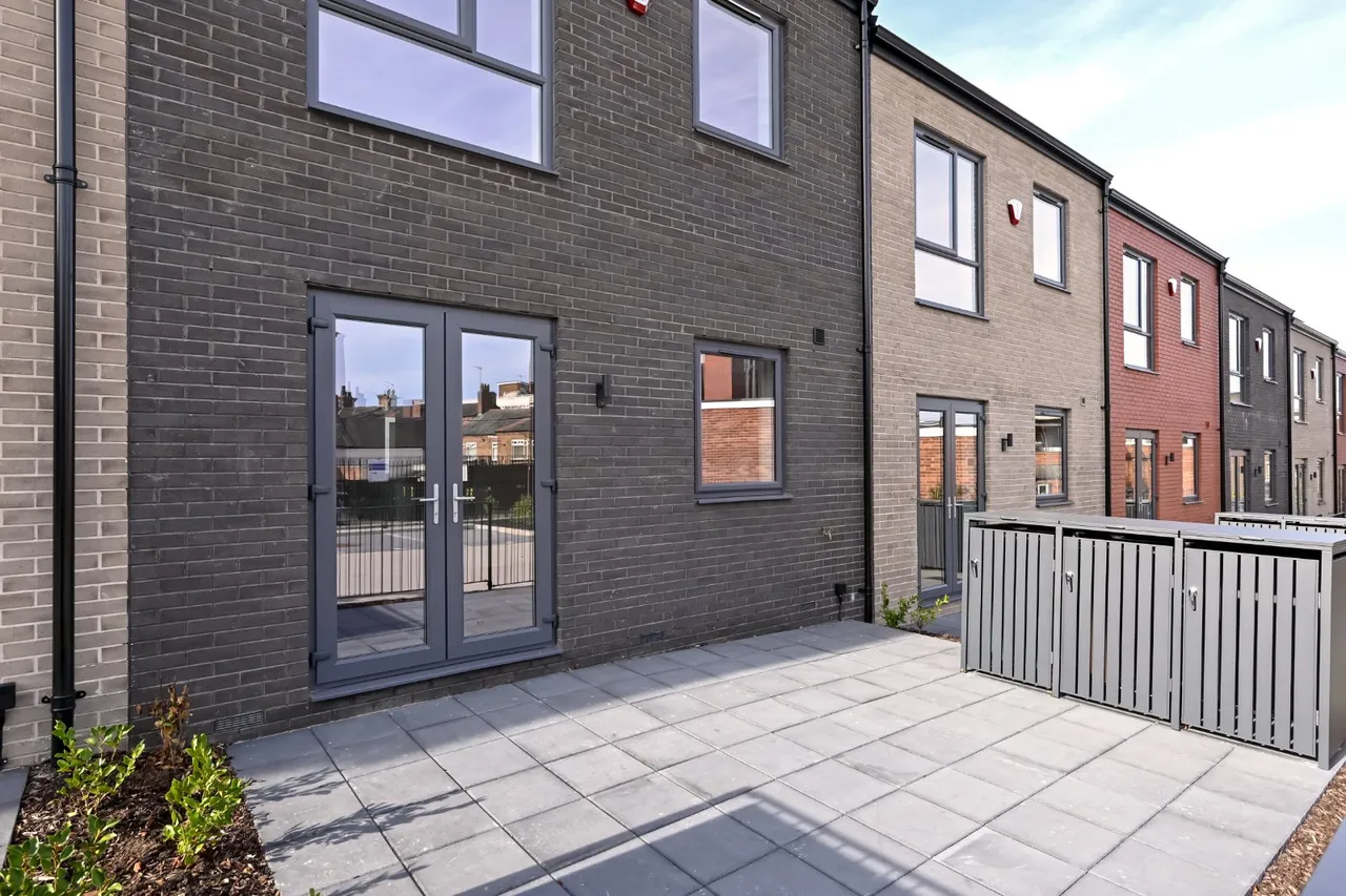 Gills Mews, Wakefield, WF1, photo 11