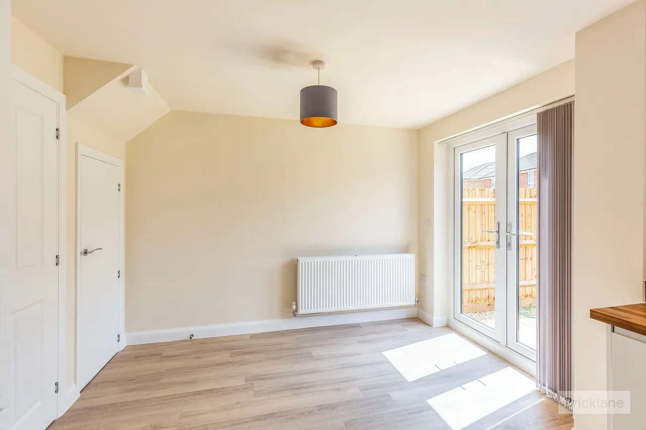 Almond Avenue, Whittlesey, PE7, photo 8
