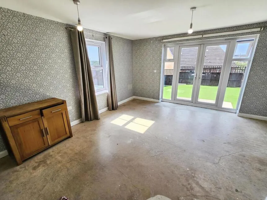 Edinburgh Road, Nuneaton, Warwickshire, CV10, photo 2