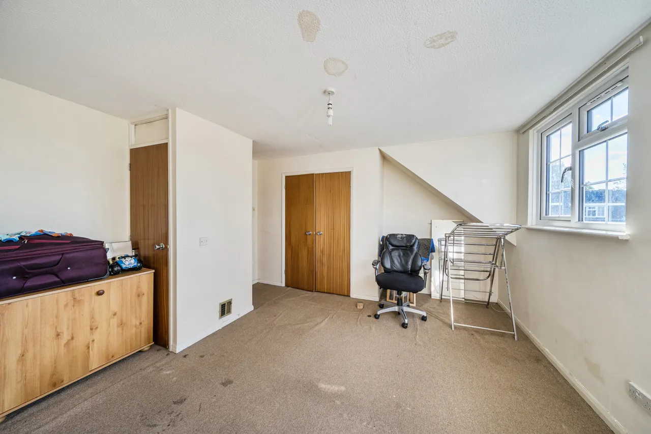 Bramble Close, Stanmore, HA7, photo 8