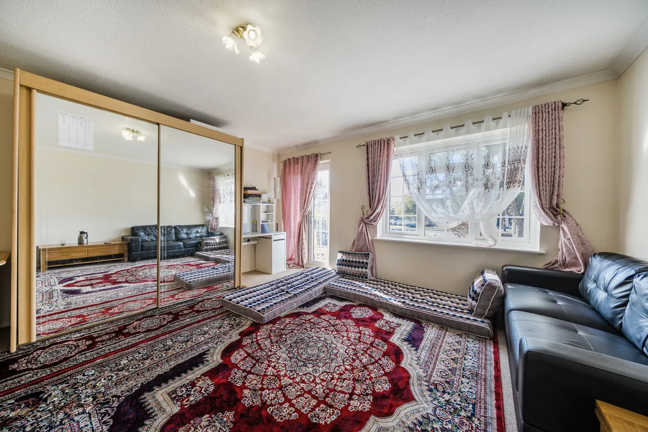 Bramble Close, Stanmore, HA7, photo 19