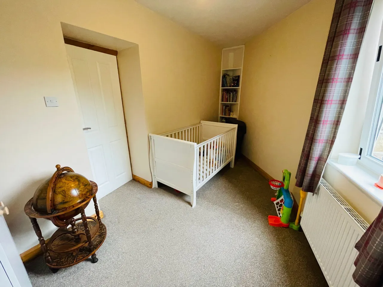 Wakefield Road, Denby Dale, photo 13