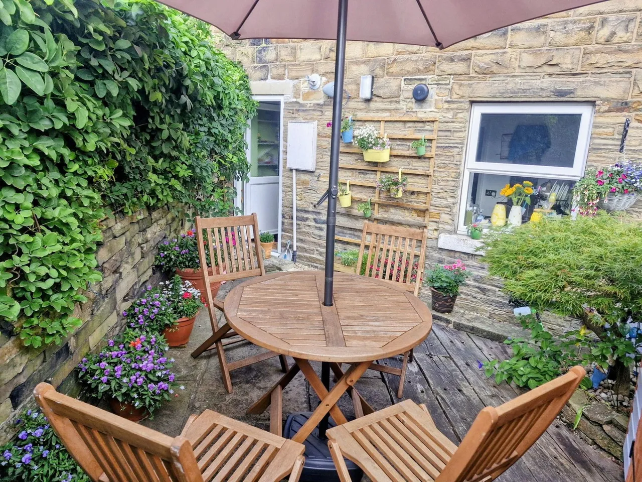Wakefield Road, Denby Dale, photo 18