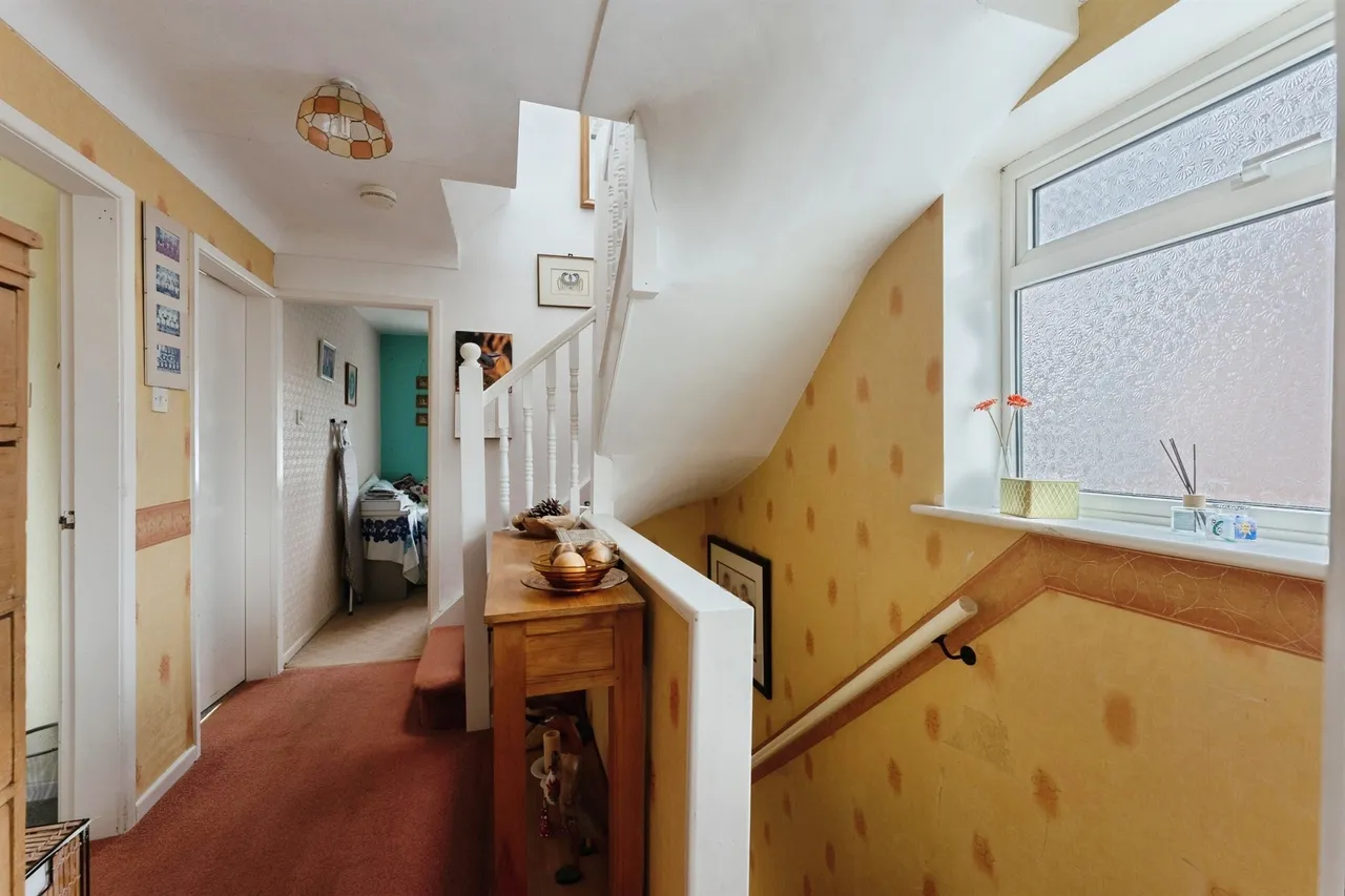 Laurelhurst Avenue, Wirral, CH61, photo 16