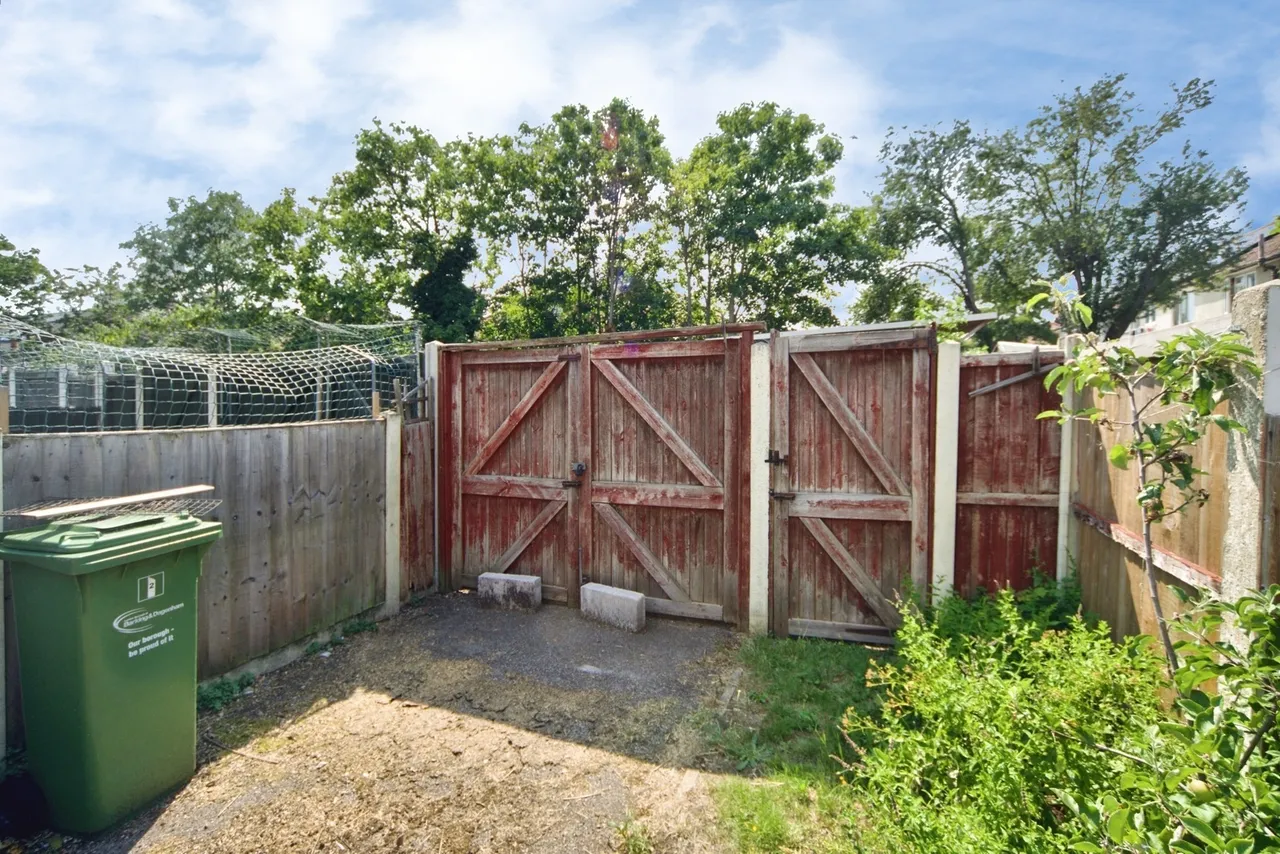 Church Lane, Dagenham, RM10, photo 10