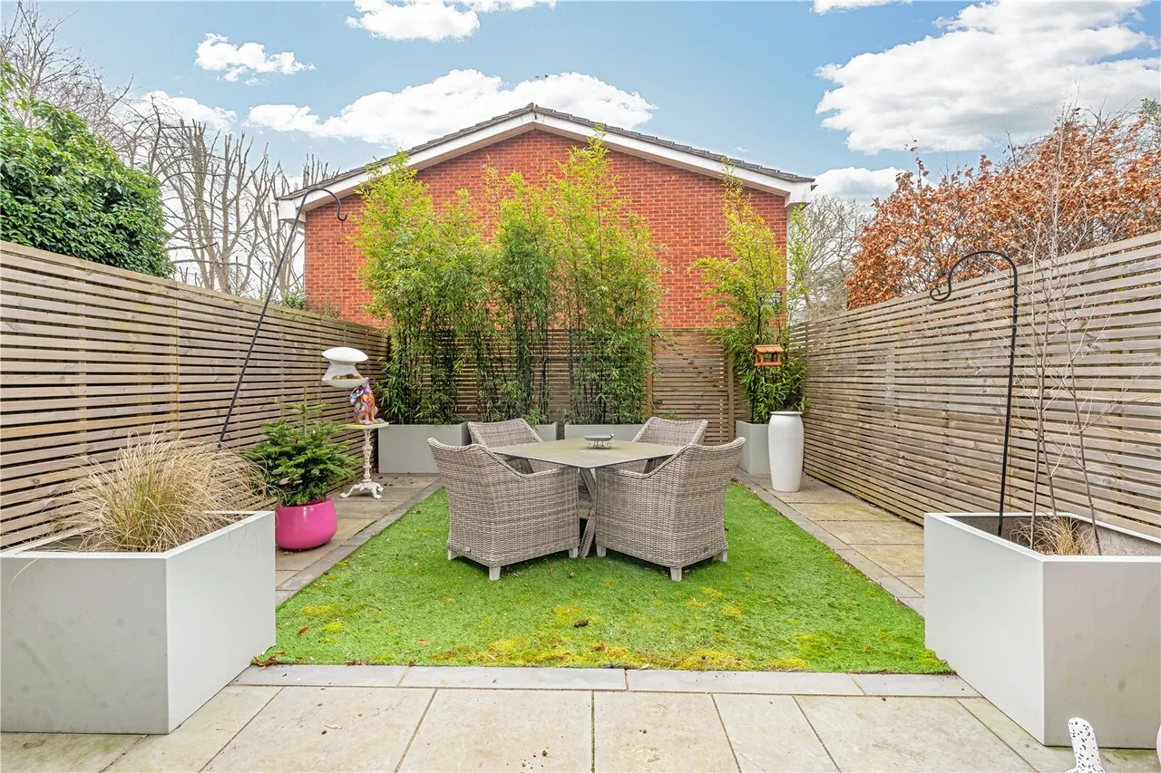 Grove Road, Shepperton, TW17 9EL, photo 13