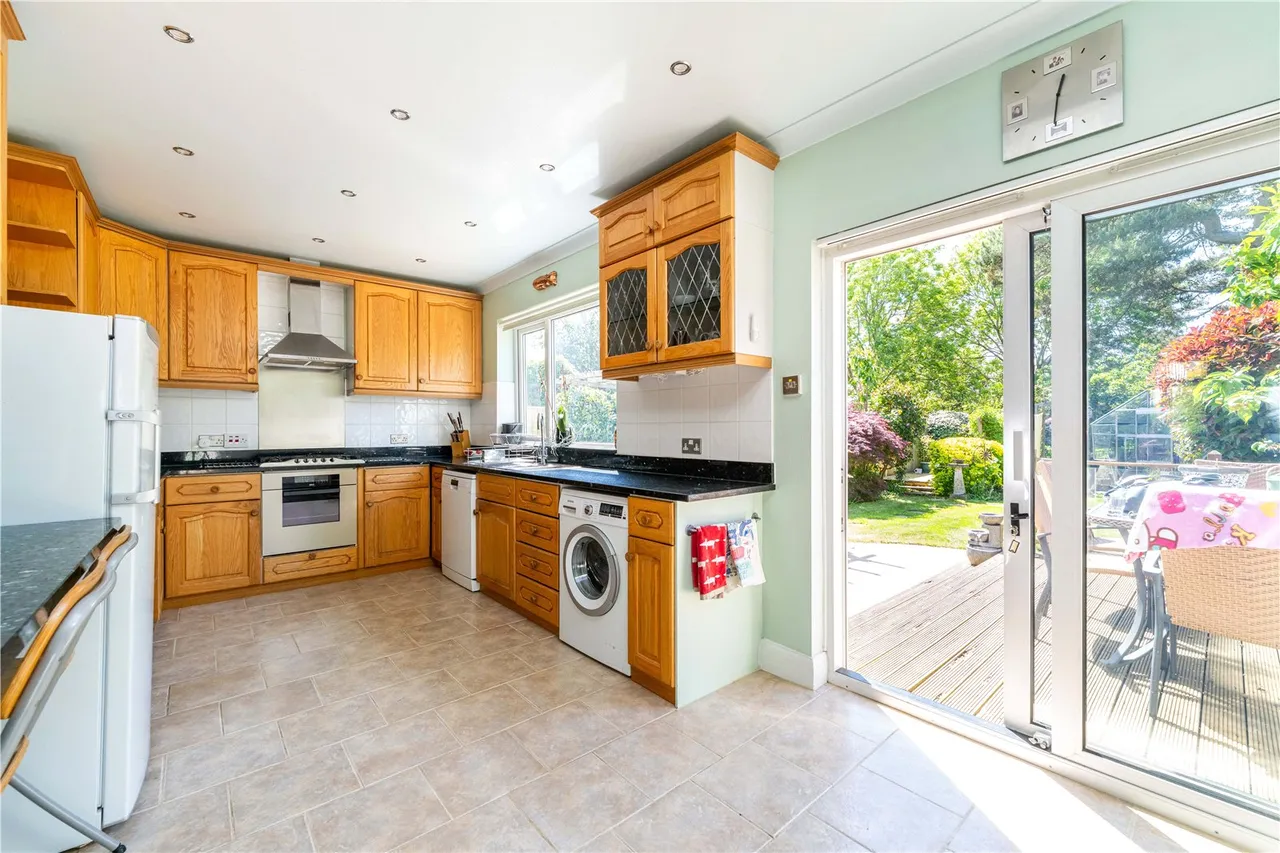Hatherop Road, Hampton, TW12 2RQ, photo 7
