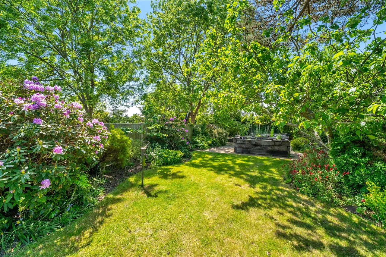 Hatherop Road, Hampton, TW12 2RQ, photo 12