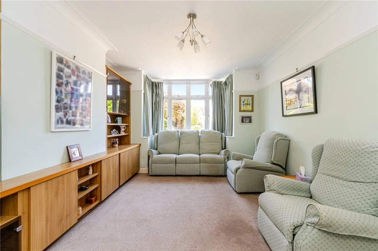 Hatherop Road, Hampton, TW12 2RQ, photo 4