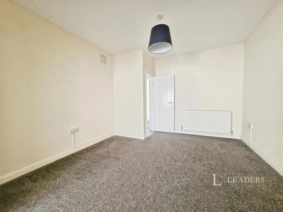High Street, Gosport, PO12, photo 14
