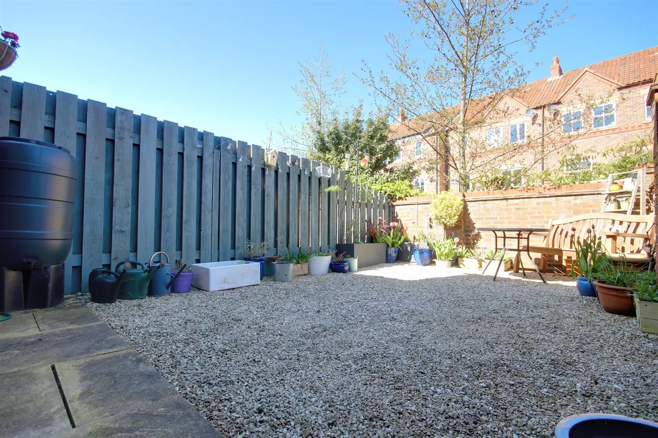 Waterside Road, Beverley, photo 3