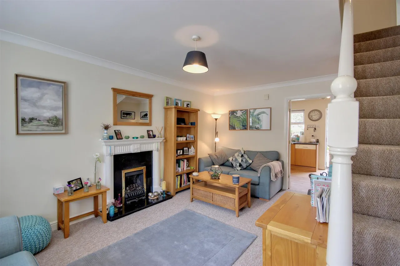 Waterside Road, Beverley, photo 2