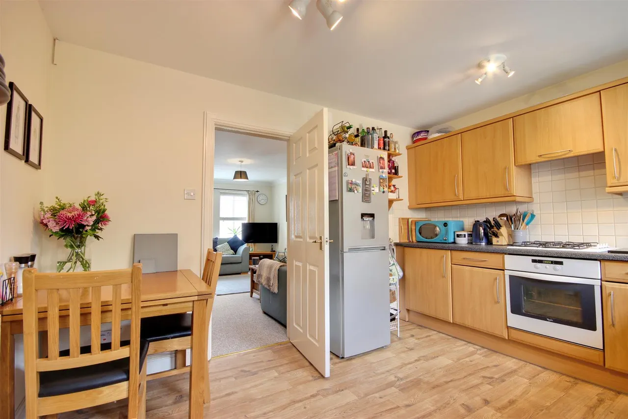 Waterside Road, Beverley, photo 5