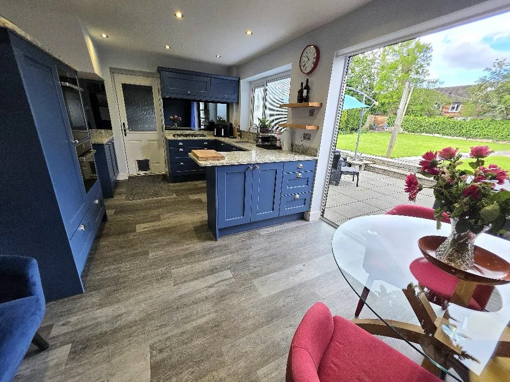 Rossendale Road, Heald Green, photo 5