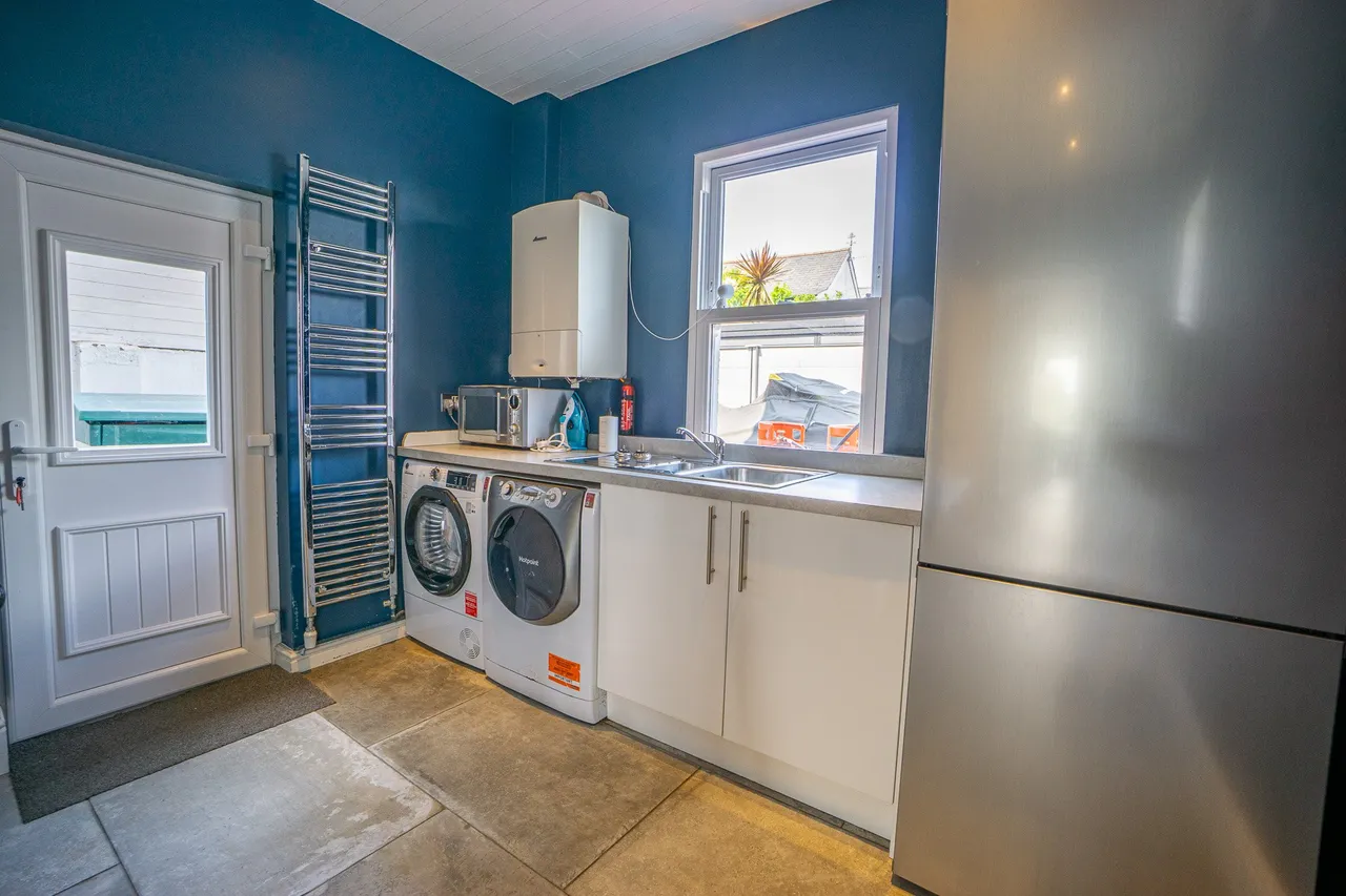 Island View, Abersoch, Pwllheli, Gwynedd, LL53 7EE, photo 10