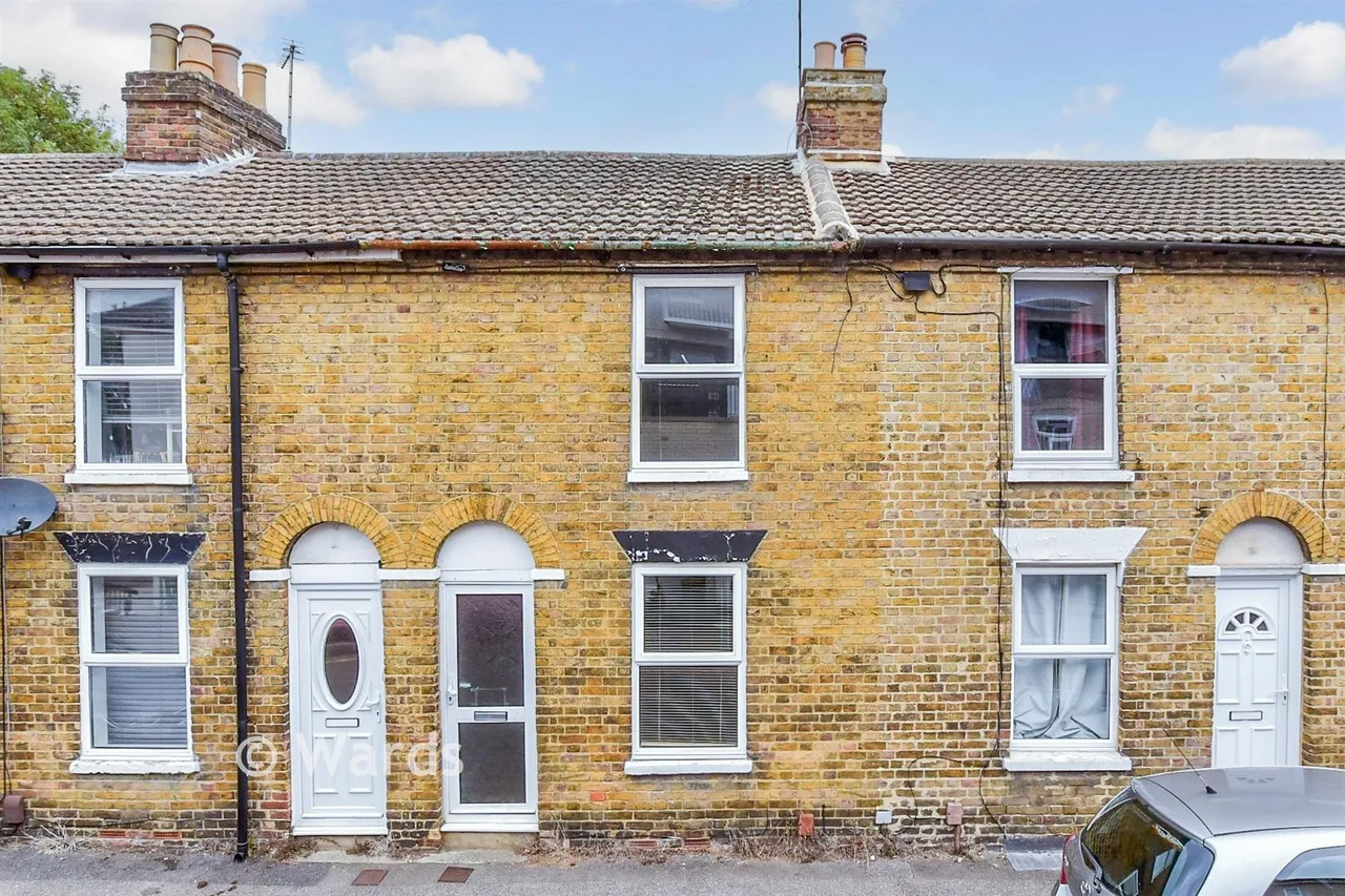 2 bed house for sale, Tufton Street, Maidstone, ME14