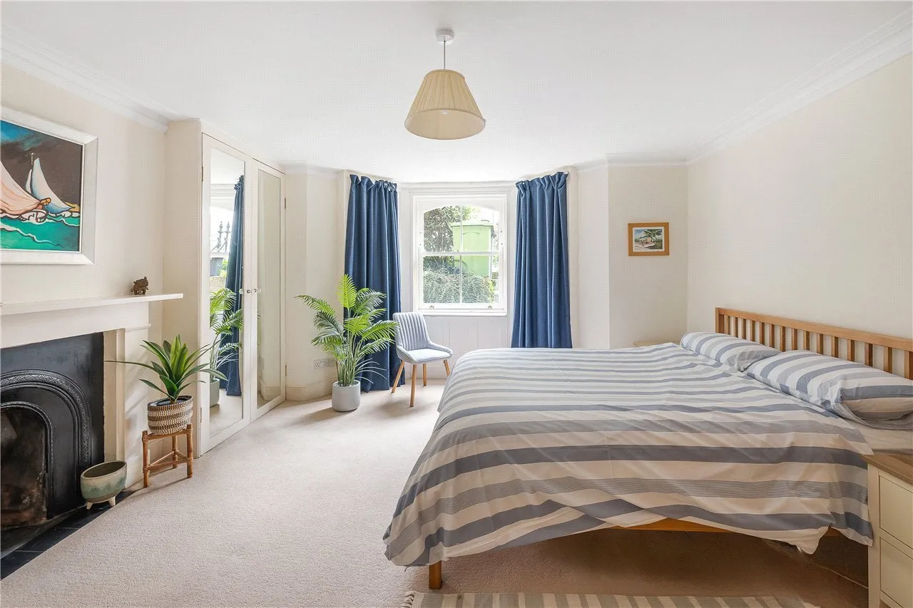 Offerton Road, London, SW4, photo 6
