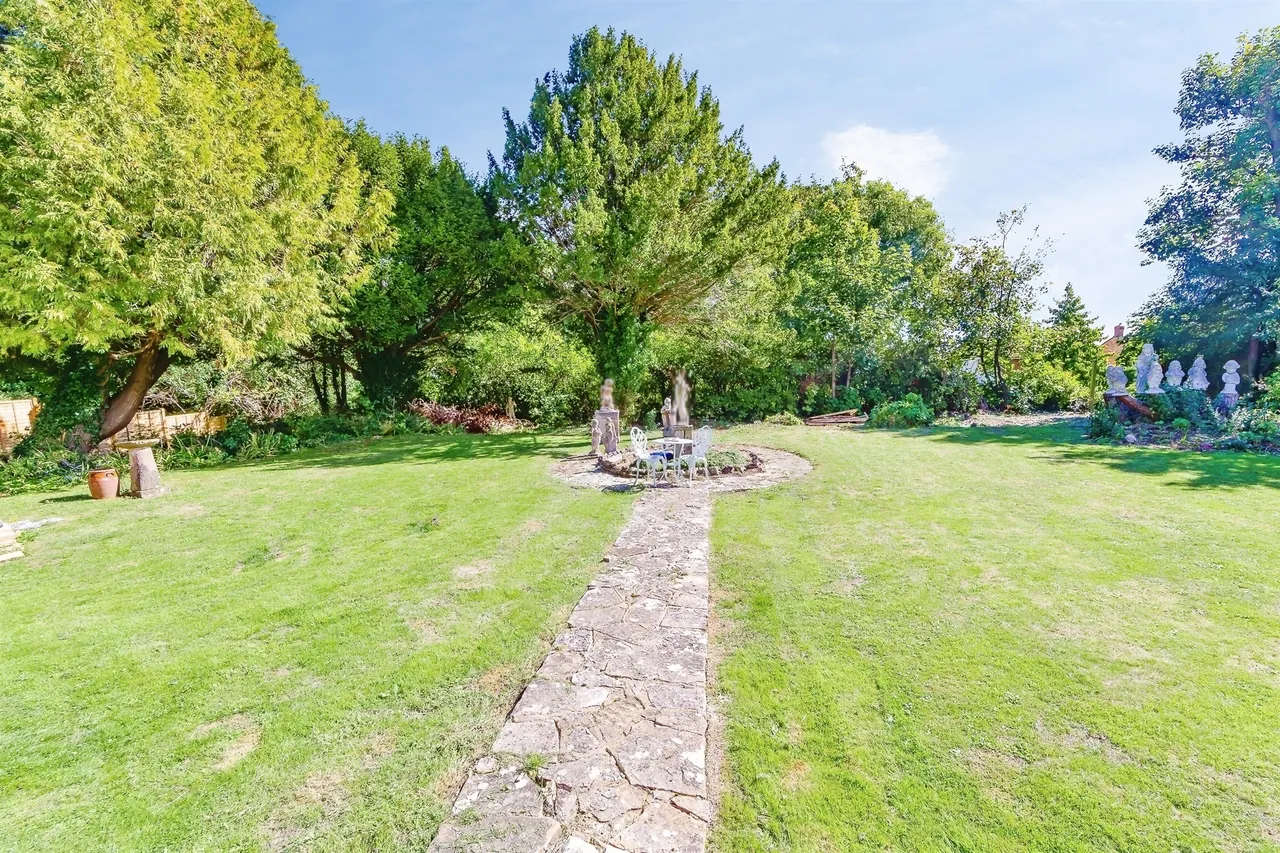 Willingdon Road, Eastbourne, BN20, photo 20