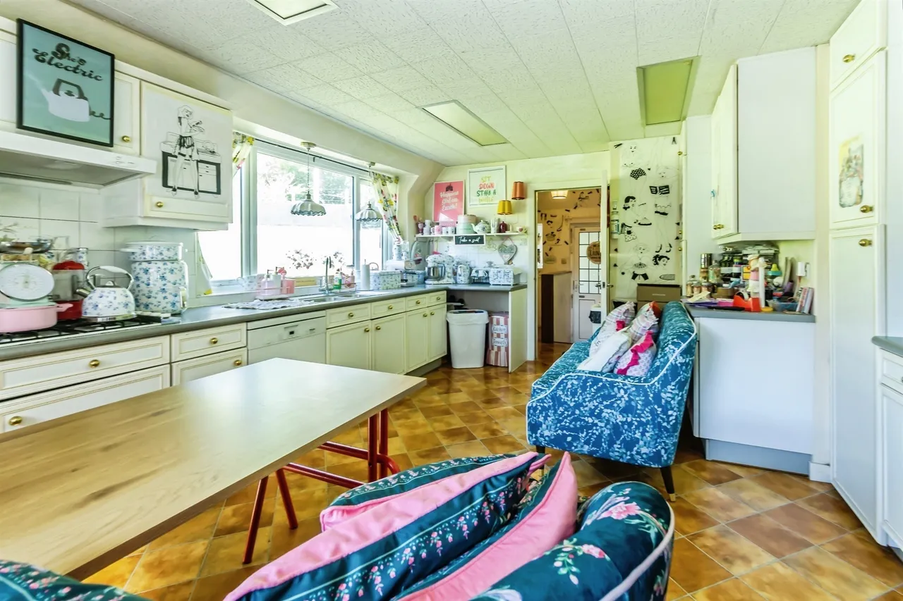 Willingdon Road, Eastbourne, BN20, photo 7