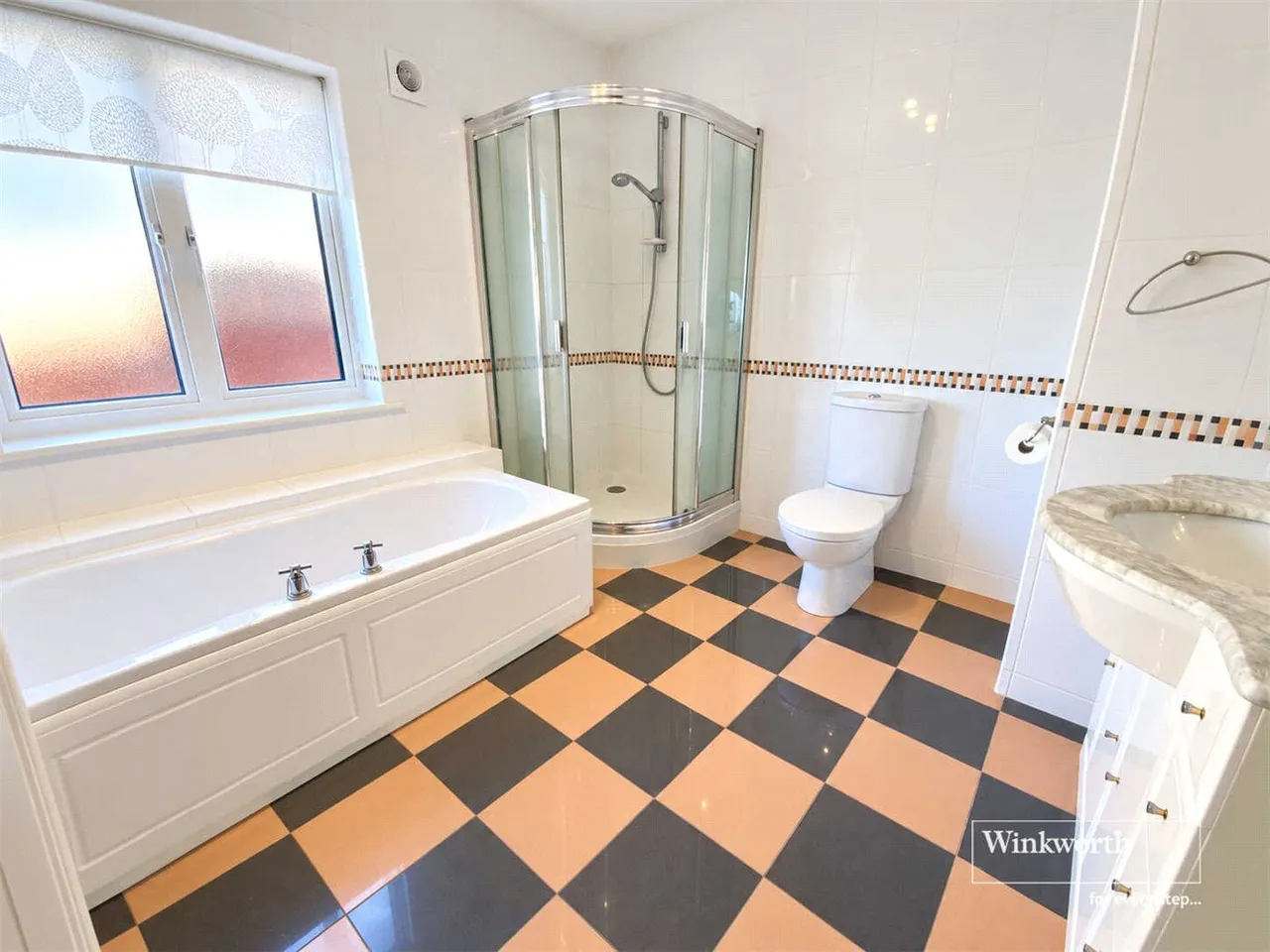 East Cliff Way, Friars Cliff, BH23, photo 7