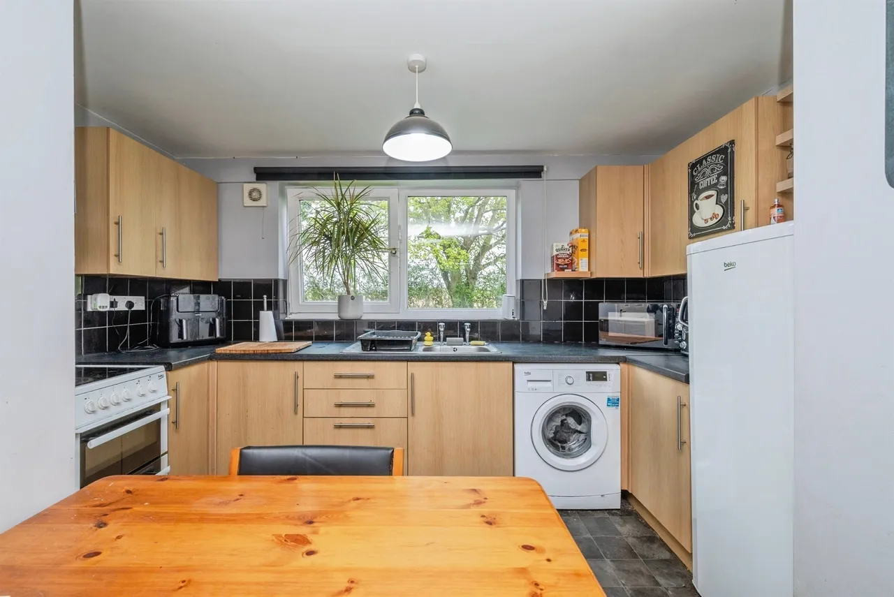 Ormesby Road, Badersfield, Norwich, photo 12