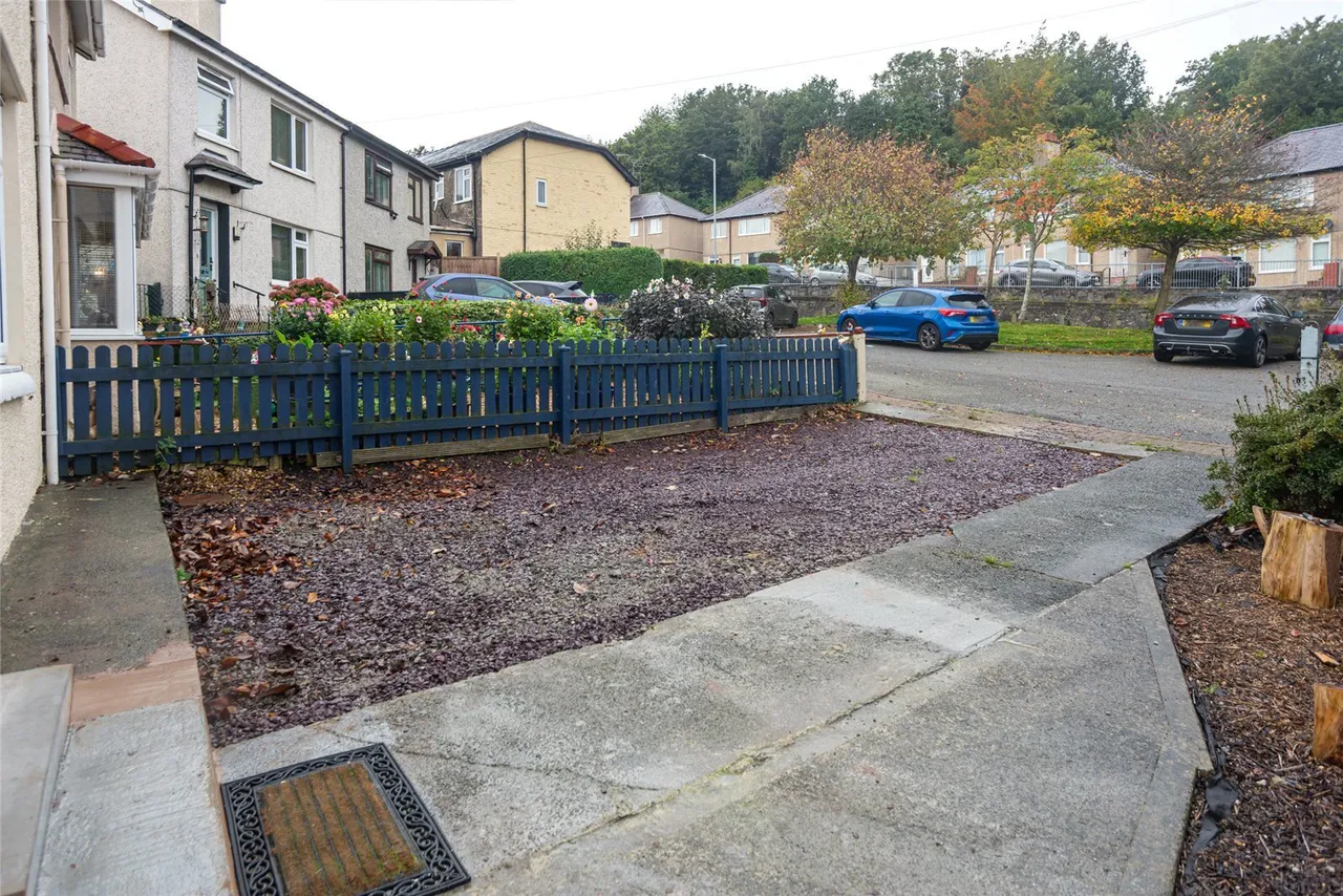 Penchwintan Road, Bangor, LL57, photo 15