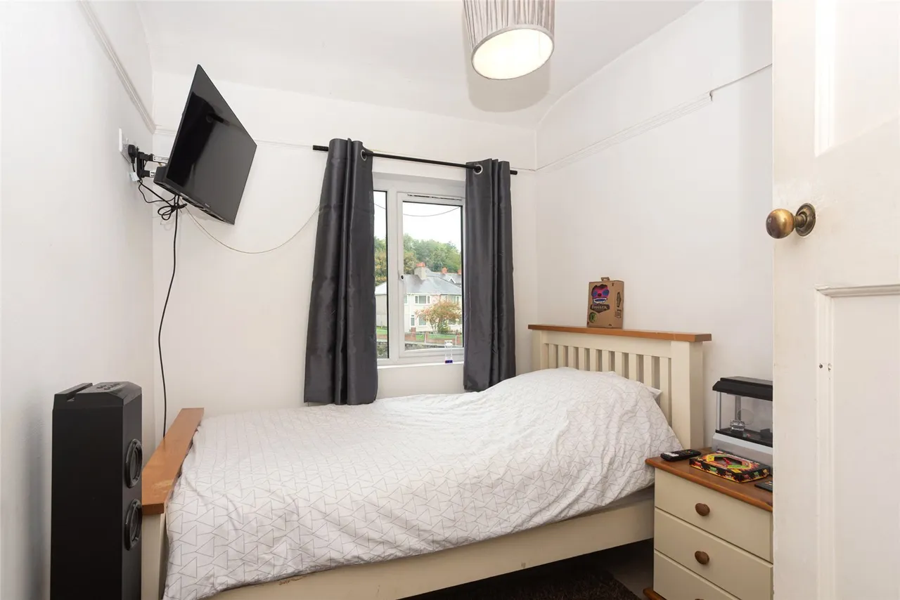 Penchwintan Road, Bangor, LL57, photo 7