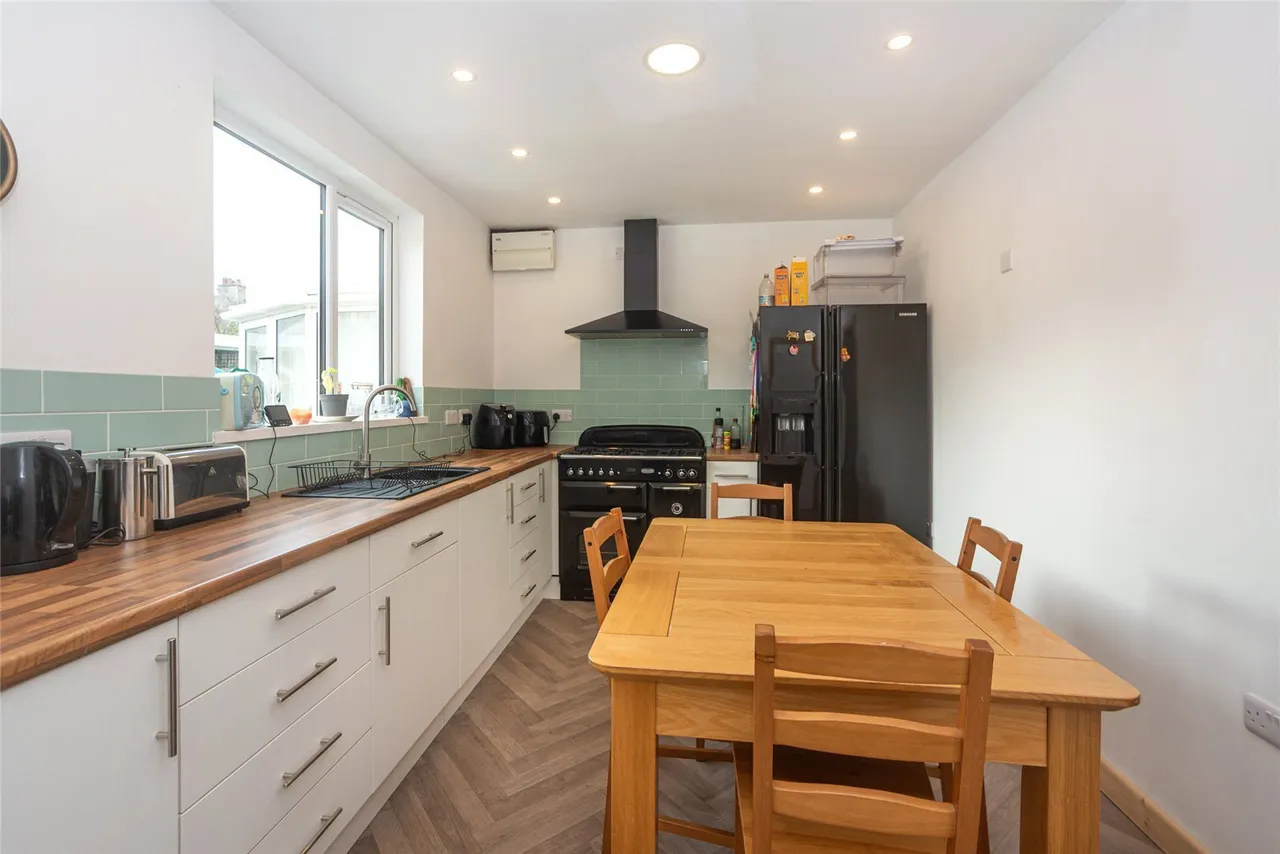 Penchwintan Road, Bangor, LL57, photo 2